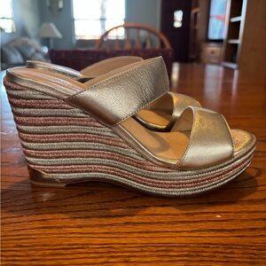 😍Jimmy Choo Gold and Pink Wedge Sandals EURO 37.5/ US 7